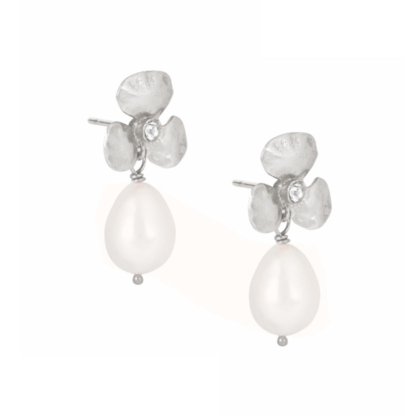 Pearl Clover Earrings